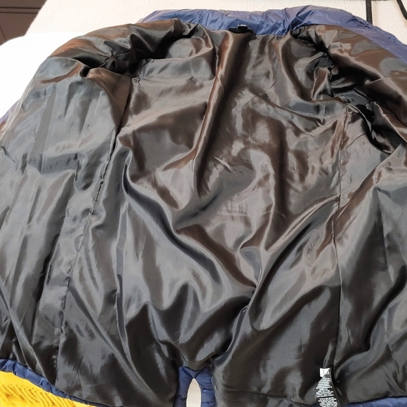 Swiss Tech Puffer coat, Navy, Size Small. - Picture 16 of 16